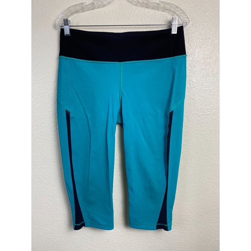 LULULEMON Smooth Stride Capri Crop Leggings Size 10 Aqua teal gym Y2K retro
